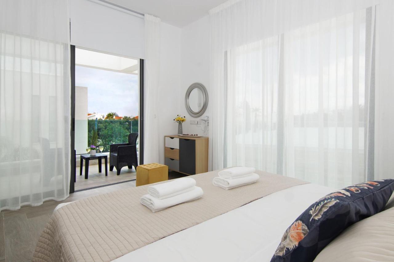 Villa Queen Eleanor Protaras Luaran gambar