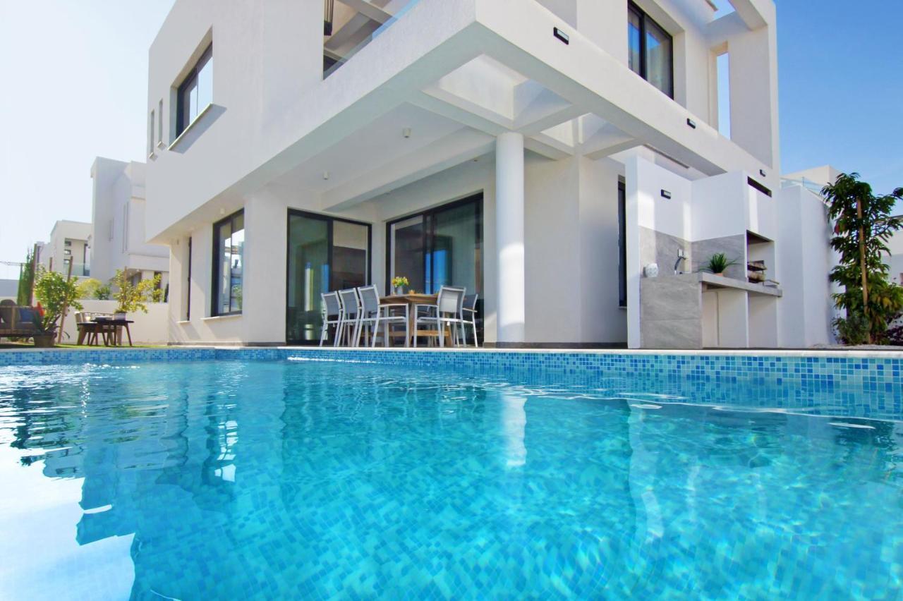 Villa Queen Eleanor Protaras Luaran gambar